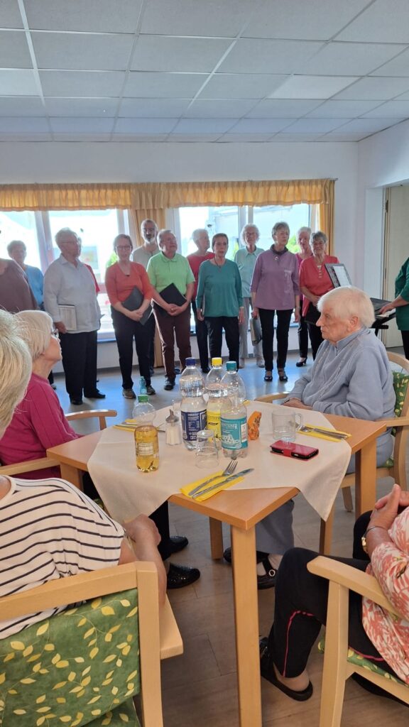 haus glockenwinkel mai singen3 2025